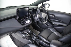 Универсал Toyota Corolla 2020 года, 1849000 рублей, Пермь