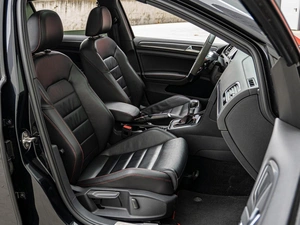 Хетчбэк Volkswagen Golf GTI 2019 года, 3255000 рублей, Краснодар