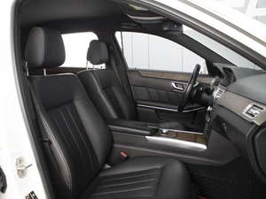 Седан Mercedes-benz E-класс 2013 года, 2330000 рублей, Омск