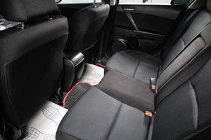 Седан Mazda 3 2011 года, 899000 рублей, Сургут