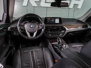 Седан BMW 5 серия 2019 года, 3399000 рублей, Воронеж