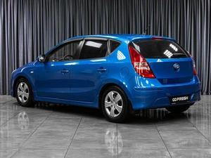 Хетчбэк Hyundai i30 2010 года, 599000 рублей, Тюмень