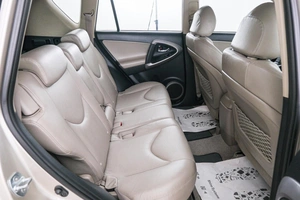 Внедорожник Toyota RAV4 2008 года, 1499000 рублей, Красноярск