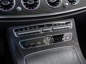 Седан Mercedes-benz E-класс 2017 года, 3450000 рублей, Краснодар