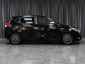 Хетчбэк Kia Rio 2015 года, 1079000 рублей, Тюмень