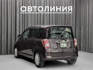 Хетчбэк Toyota Ractis 2010 года, 815000 рублей, Красноярск