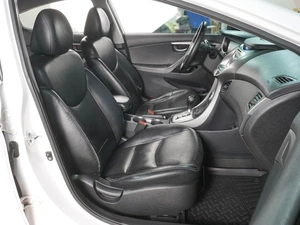 Седан Hyundai Avante 2011 года, 1199000 рублей, Воронеж