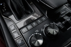 Внедорожник Lexus LX 2018 года, 8610000 рублей, Ульяновск