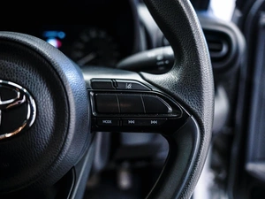 Хетчбэк Toyota Yaris 2021 года, 1150000 рублей, Красноярск