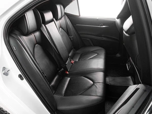 Седан Toyota Camry 2020 года, 3349000 рублей, Тюмень