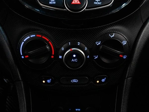 Седан Hyundai Solaris 2015 года, 898000 рублей, Ставрополь