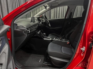 Хетчбэк Mazda Demio 2014 года, 899000 рублей, Красноярск