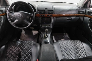 Седан Toyota Avensis 2006 года, 799000 рублей, Новокузнецк