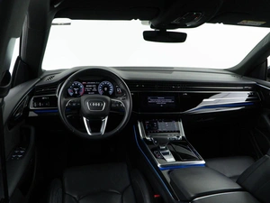 Внедорожник Audi Q8 2019 года, 7877077 рублей, Москва