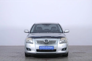 Седан Toyota Avensis 2007 года, 849000 рублей, Омск