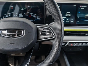Внедорожник Geely Coolray 2023 года, 1939000 рублей, Краснодар