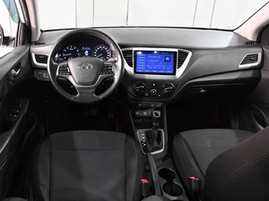 Седан Hyundai Solaris 2019 года, 1159000 рублей, Аксай