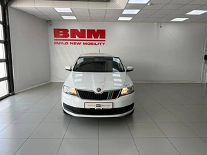 Хэтчбек 4 дв. Skoda Rapid 2019 года, 1250000 рублей, Смоленск