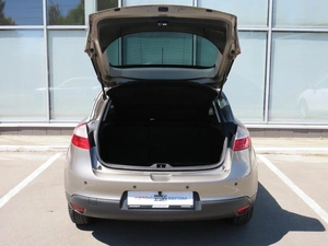Хэтчбек Renault Megane 2011 года, 655000 рублей, Брянск
