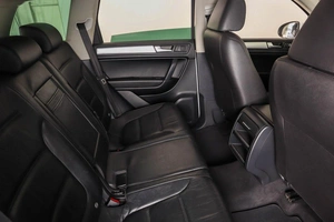 Внедорожник Volkswagen Touareg 2014 года, 1949000 рублей, Пермь