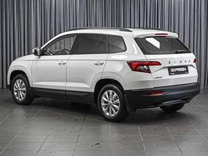 Внедорожник Skoda Karoq 2020 года, 2299000 рублей, Ставрополь