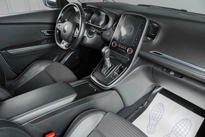 Минивэн Renault Scenic 2018 года, 1599000 рублей, Тюмень