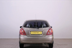Хетчбэк Nissan Almera 2005 года, 439000 рублей, Омск
