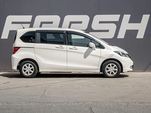 Минивэн Honda Freed 2011 года, 1150000 рублей, Краснодар