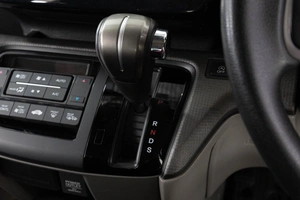 Минивэн Honda Stepwgn 2017 года, 1799000 рублей, Красноярск