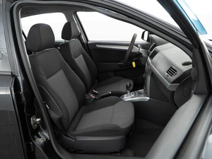 Седан Opel Astra 2013 года, 800050 рублей, Москва