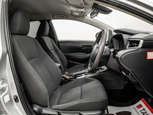 Универсал Toyota Corolla 2019 года, 1749000 рублей, Красноярск