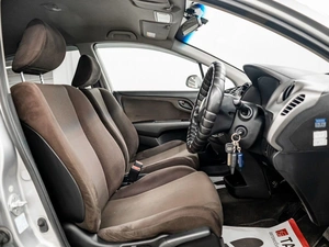 Минивэн Honda Stream 2006 года, 815000 рублей, Красноярск
