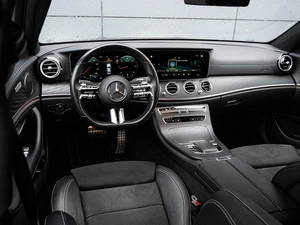 Седан Mercedes-benz E-класс 2022 года, 5990000 рублей, Краснодар