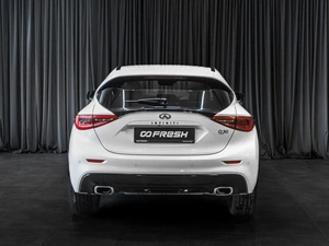Хетчбэк Infiniti Q30 2017 года, 3200000 рублей, Тюмень