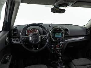 Внедорожник MINI Cooper Countryman 2018 года, 2298999 рублей, Москва