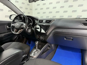 Седан Kia Rio 2015 года, 885000 рублей, Красноярск