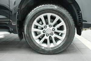 Внедорожник Toyota Land Cruiser Prado 2017 года, 3995000 рублей, Красноярск