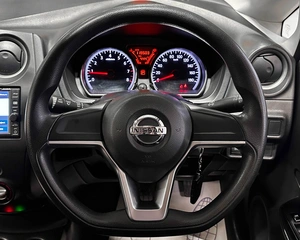 Хетчбэк Nissan Note 2016 года, 780000 рублей, Красноярск