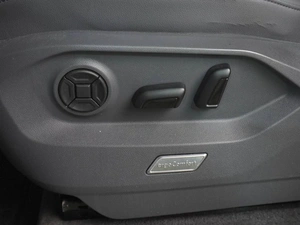 Внедорожник Volkswagen Touareg 2019 года, 5099000 рублей, Воронеж