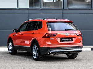 Внедорожник Volkswagen Tiguan Allspace 2019 года, 2684000 рублей, Кирилловка
