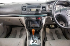 Универсал Toyota Mark II Wagon Blit 2002 года, 849000 рублей, Барнаул
