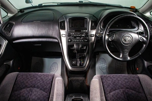 Внедорожник Toyota Harrier 2002 года, 1029000 рублей, Сургут