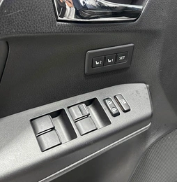 Внедорожник Toyota RAV4 2017 года, 2657000 рублей, Красноярск