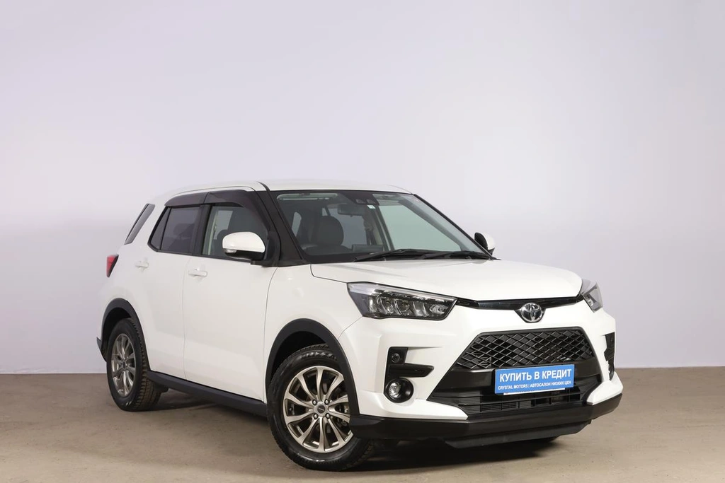 Внедорожник Toyota Raize 2020 года, 1699000 рублей, Новосибирск