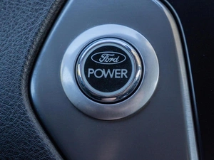 Седан Ford Mondeo 2011 года, 925000 рублей, Волгоград