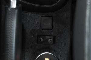 Внедорожник Renault Captur 2017 года, 1589000 рублей, Новокузнецк