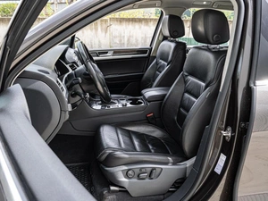 Внедорожник Volkswagen Touareg 2015 года, 2575000 рублей, Краснодар