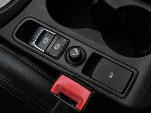 Внедорожник Audi Q3 2011 года, 1230000 рублей, Краснодар