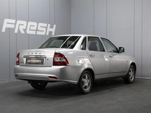 Седан ВАЗ (LADA) Priora 2016 года, 480000 рублей, Омск