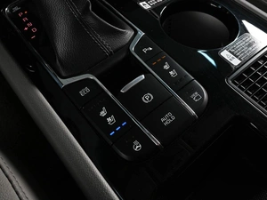Минивэн Kia Carnival 2019 года, 3949000 рублей, Ростов-на-Дону
